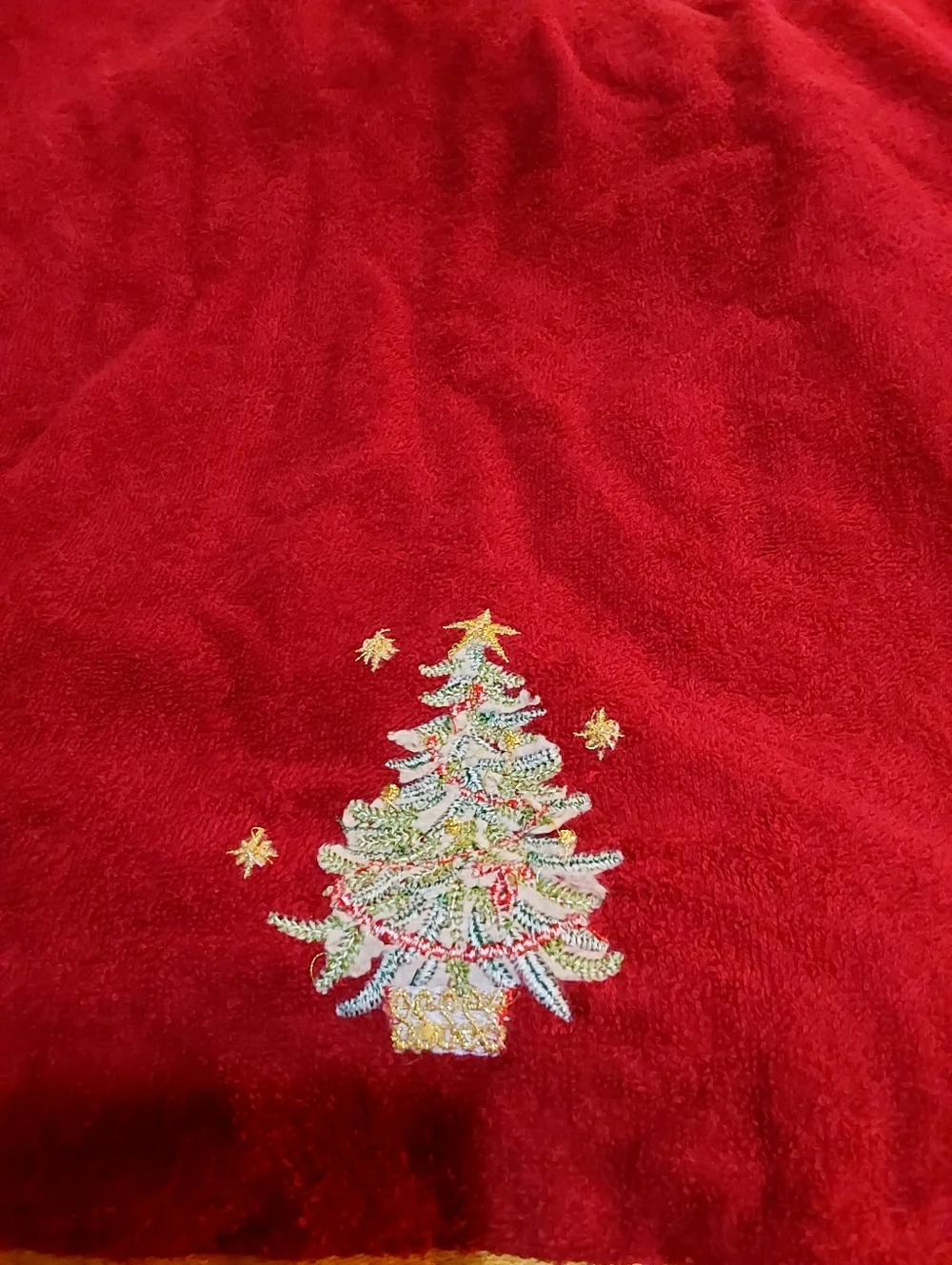 N/A festive red
